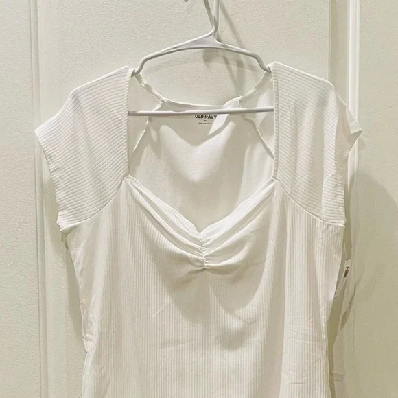 NEW…Old Navy Double Layered Cinch Bodysuit - Picture 4 of 4